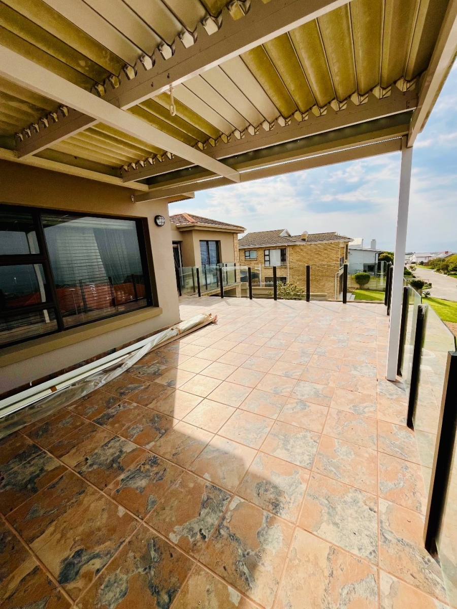 6 Bedroom Property for Sale in Tergniet Western Cape